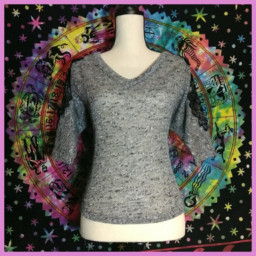 Charlotte Russe 3/4 Sleeve Sweater